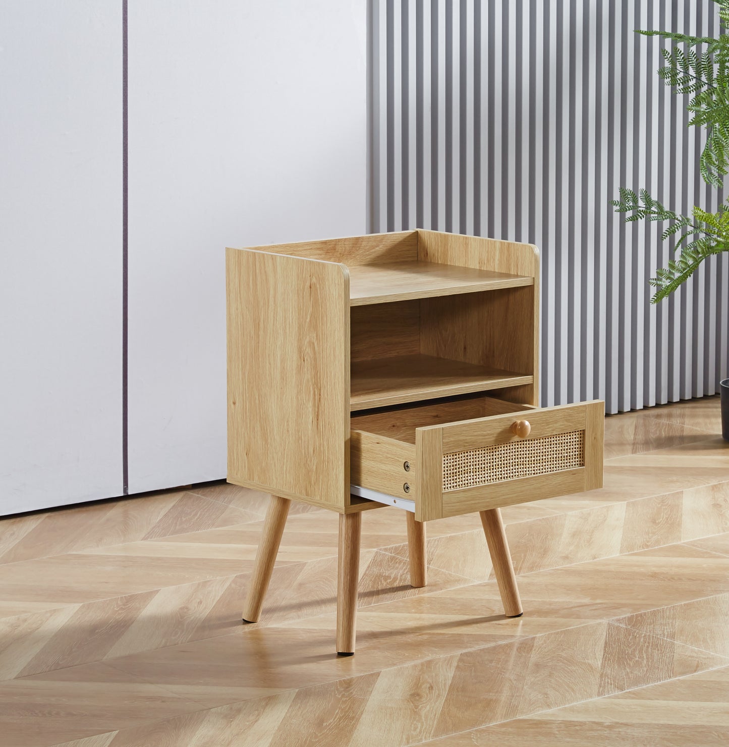 Bologna nightstand
